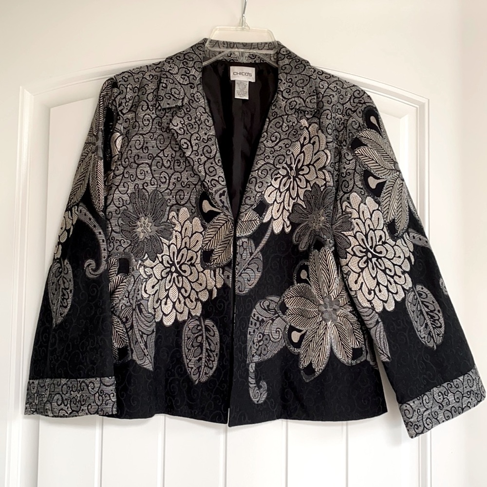 Chico’s Back & Gray Design Jacket - Size 1